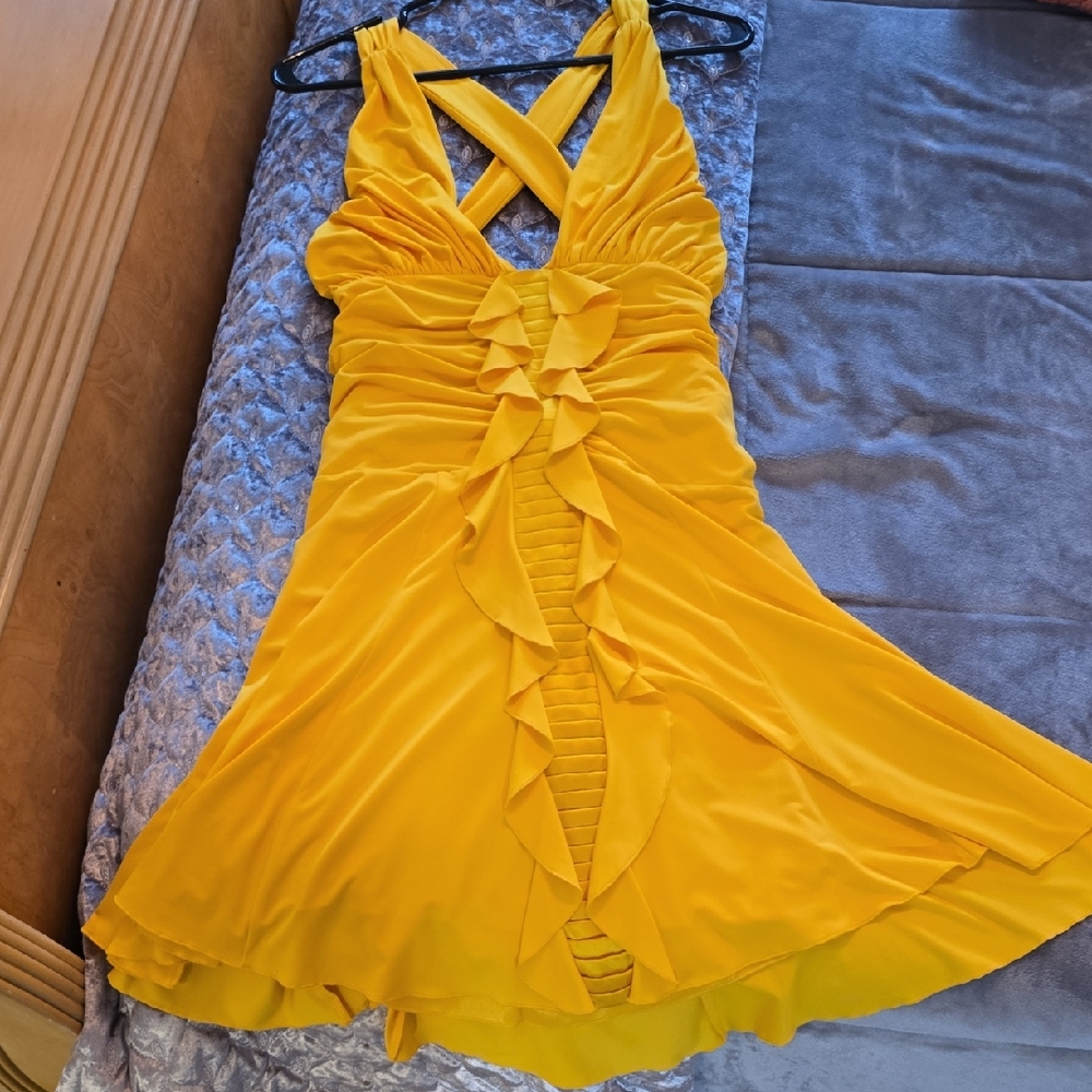 Elegant Yellow Ruffled Dress